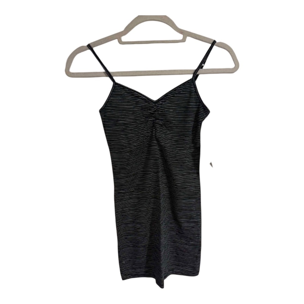 SO Favorite Cami Molded Cup Striped V-Neck Camisole Black White XS JG91K018RR